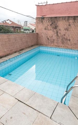 Casa à venda com 400m², 7 quartos e 4 vagasPiscina 