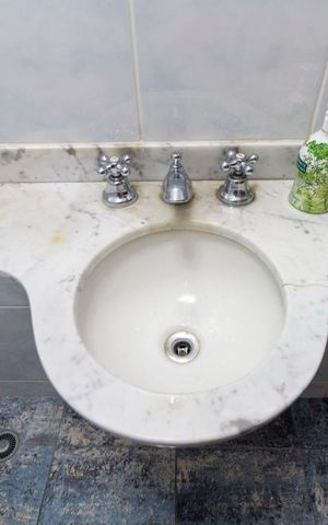 Casa à venda com 146m², 3 quartos e 2 vagasLavabo
