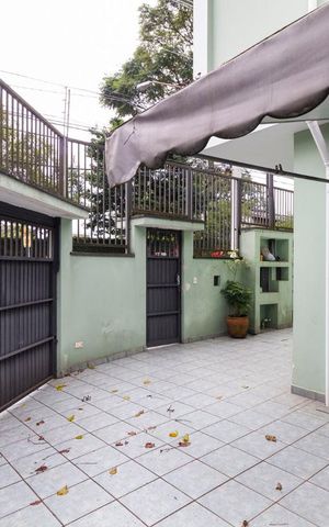 Casa à venda com 146m², 3 quartos e 2 vagasGaragem