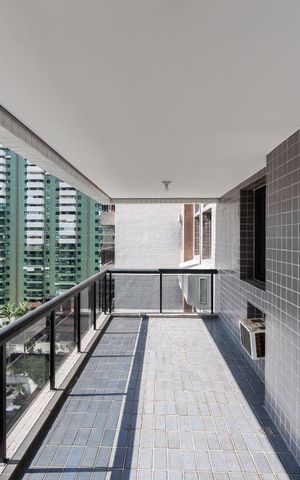 Apartamento à venda com 110m², 3 quartos e 2 vagasVaranda