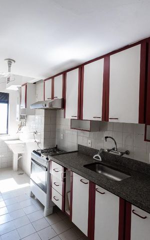 Apartamento à venda com 110m², 3 quartos e 2 vagasCozinha