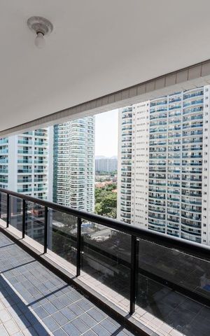 Apartamento à venda com 110m², 3 quartos e 2 vagasVaranda