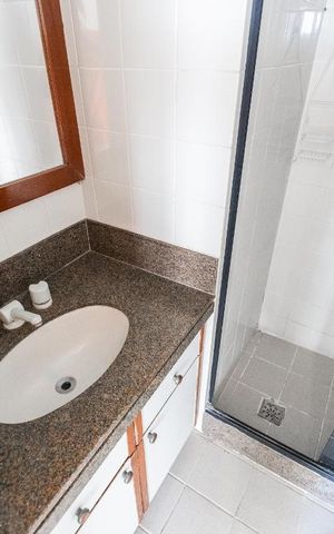 Apartamento à venda com 110m², 3 quartos e 2 vagasBanheiro social