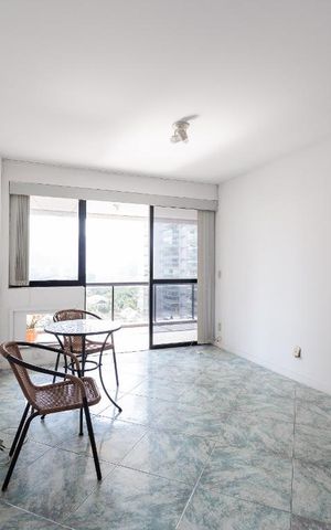 Apartamento à venda com 110m², 3 quartos e 2 vagasSala