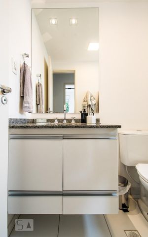 Apartamento para alugar com 53m², 2 quartos e 1 vagaBanheiro 1