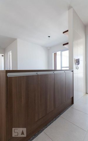 Apartamento para alugar com 61m², 2 quartos e 2 vagasCozinha