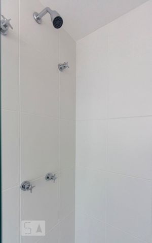 Apartamento para alugar com 61m², 2 quartos e 2 vagasBanheiro social
