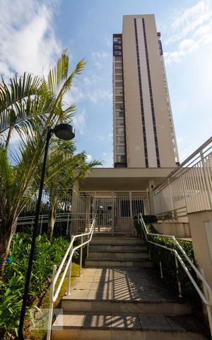 Apartamento para alugar com 61m², 2 quartos e 2 vagasFachada - Condomínio