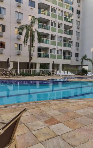 Apartamento à venda com 75m², 3 quartos e 1 vaga Apartamento à venda com 75m², 3 quartos e 1 vagaÁrea comum - Piscina