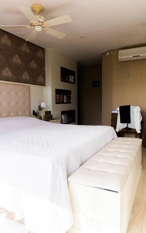 Casa de condomínio para alugar com 400m², 3 quartos e 4 vagas Casa de condomínio para alugar com 400m², 3 quartos e 4 vagasSuíte 2