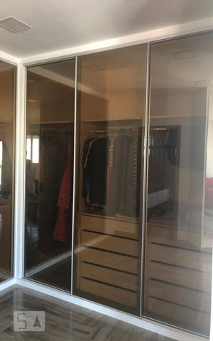 Apartamento para alugar com 283m², 4 quartos e sem vaga Apartamento para alugar com 283m², 4 quartos e sem vagaDetalhe