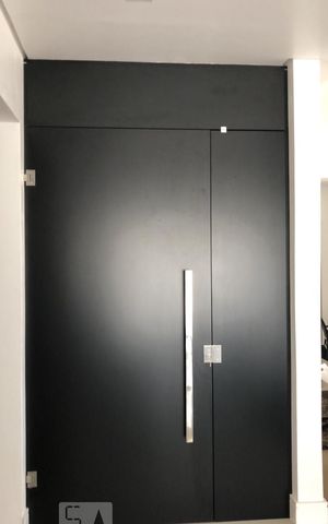 Apartamento para alugar com 283m², 4 quartos e sem vaga Apartamento para alugar com 283m², 4 quartos e sem vagaDetalhe