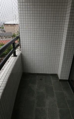 Apartamento para alugar com 58m², 2 quartos e 1 vagavaranda