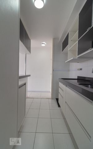 Apartamento à venda com 75m², 2 quartos e 1 vagaCozinha