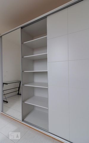 Apartamento à venda com 75m², 2 quartos e 1 vagaDormitório 