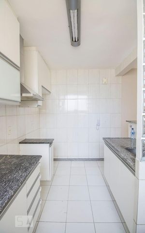 Apartamento à venda com 92m², 3 quartos e 2 vagasÁrea de Serviço e Cozinha