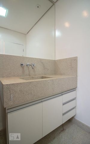 Casa de condomínio à venda com 260m², 4 quartos e 4 vagasBanheiro Suíte 1