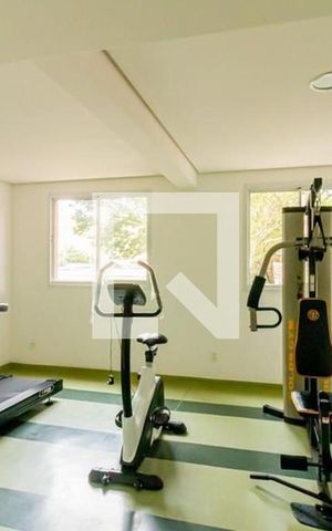 Apartamento para alugar com 46m², 2 quartos e 1 vaga Apartamento para alugar com 46m², 2 quartos e 1 vagaÁrea comum - Academia