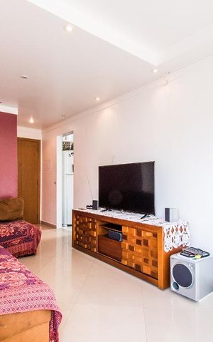 Apartamento à venda com 74m², 3 quartos e 1 vagaSala