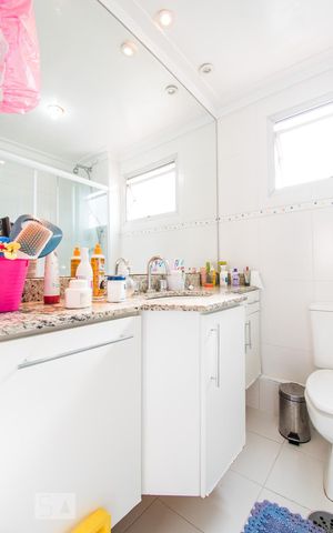 Apartamento à venda com 74m², 3 quartos e 1 vagaBanheiro