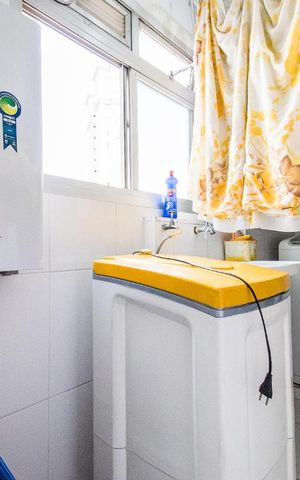 Apartamento à venda com 74m², 3 quartos e 1 vagaÁrea de Serviço