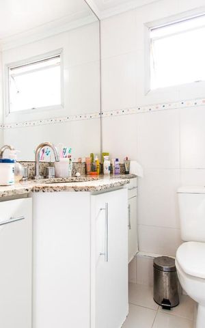 Apartamento à venda com 74m², 3 quartos e 1 vagaBanheiro