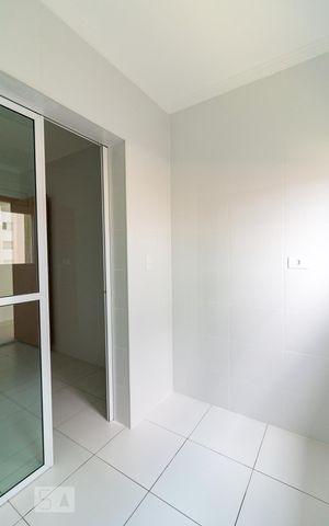 Apartamento para alugar com 75m², 3 quartos e 2 vagasÁrea de serviço