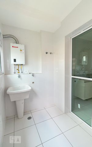 Apartamento para alugar com 75m², 3 quartos e 2 vagasÁrea de serviço