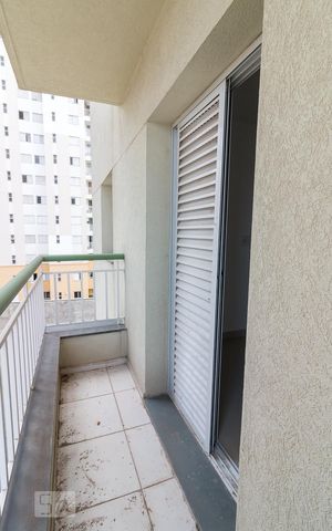 Apartamento para alugar com 75m², 3 quartos e 2 vagasVaranda quarto 3 suíte
