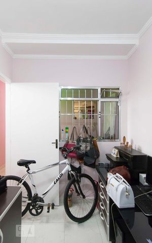 Casa à venda com 400m², 6 quartos e 2 vagasQuarto 3