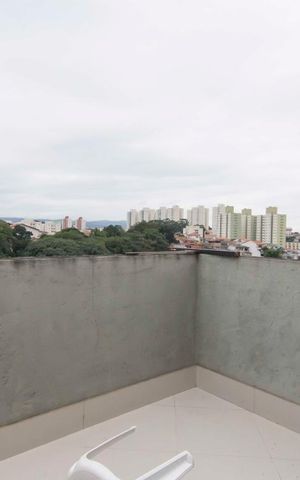 Casa à venda com 400m², 6 quartos e 2 vagasSacada Quarto 1
