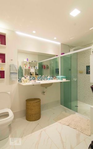 Casa à venda com 400m², 6 quartos e 2 vagasBanheiro Suíte 1