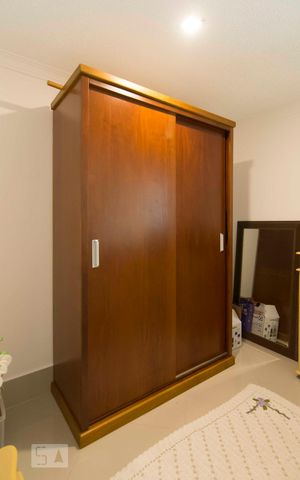 Casa à venda com 400m², 6 quartos e 2 vagasSuíte 2