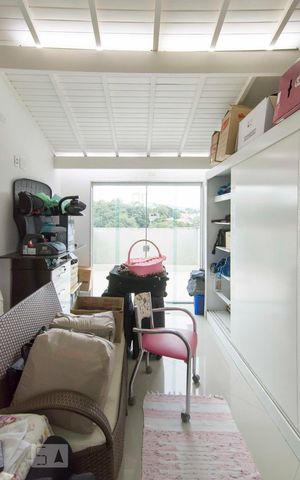 Casa à venda com 400m², 6 quartos e 2 vagasQuarto 1