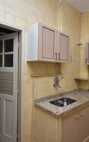Apartamento à venda com 82m², 2 quartos e sem vagaCozinha 