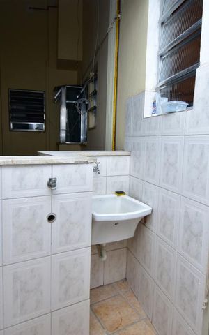 Apartamento à venda com 82m², 2 quartos e sem vagaÁrea 