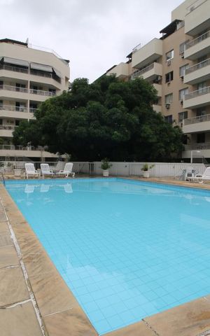 Apartamento para alugar com 140m², 3 quartos e 2 vagasPiscina