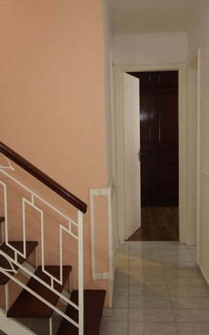 Apartamento para alugar com 140m², 3 quartos e 2 vagasCorredor