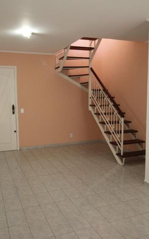 Apartamento para alugar com 140m², 3 quartos e 2 vagasSala