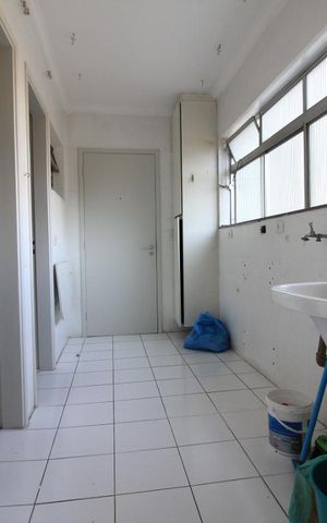 Apartamento à venda com 150m², 3 quartos e 2 vagasÁrea de serviço