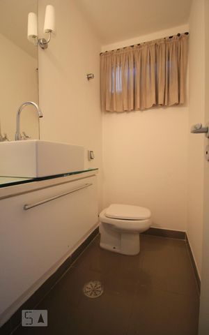 Apartamento à venda com 150m², 3 quartos e 2 vagasLavabo