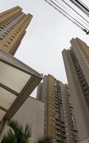Apartamento para alugar com 47m², 2 quartos e 1 vagaFachada 