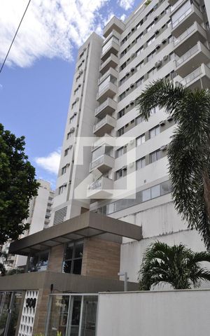 Apartamento à venda com 60m², 2 quartos e 1 vagaFachada