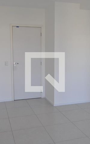 Apartamento à venda com 60m², 2 quartos e 1 vagaSala/Cozinha