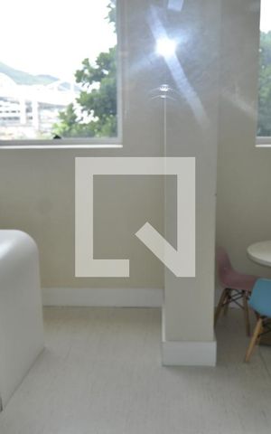 Apartamento à venda com 60m², 2 quartos e 1 vagaÁrea comum