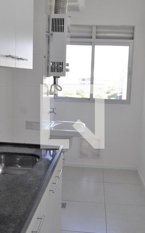 Apartamento à venda com 60m², 2 quartos e 1 vagaSala/Cozinha