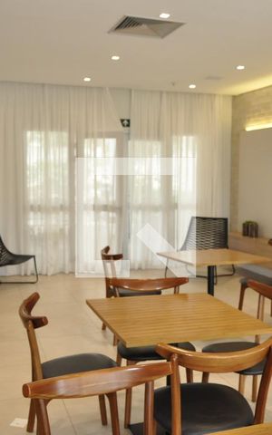 Apartamento à venda com 60m², 2 quartos e 1 vagaÁrea comum