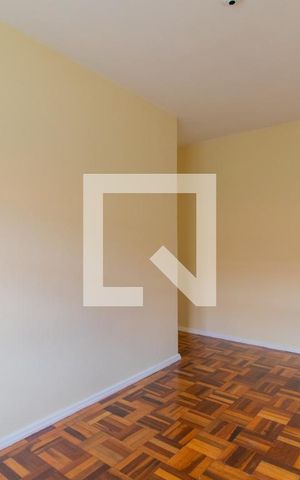 Apartamento à venda com 55m², 2 quartos e 1 vaga Apartamento à venda com 55m², 2 quartos e 1 vagaSala