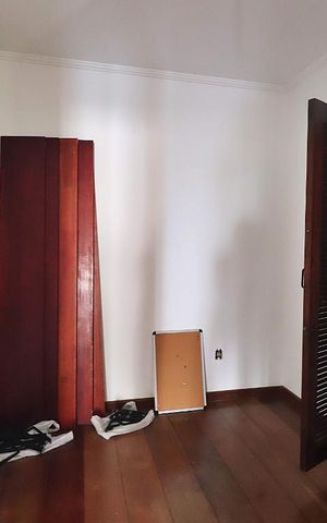 Apartamento à venda com 300m², 4 quartos e 4 vagasEscritório