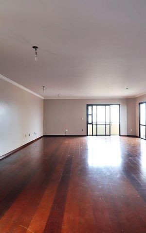 Apartamento à venda com 300m², 4 quartos e 4 vagasSala